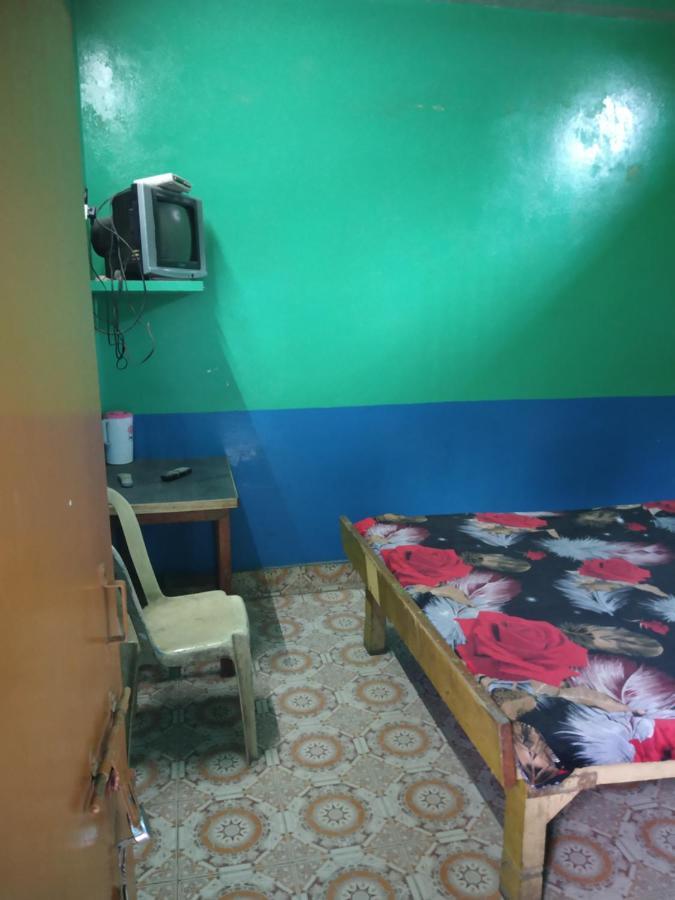 Hotel Yatri Niwas Varanasi Eksteriør billede