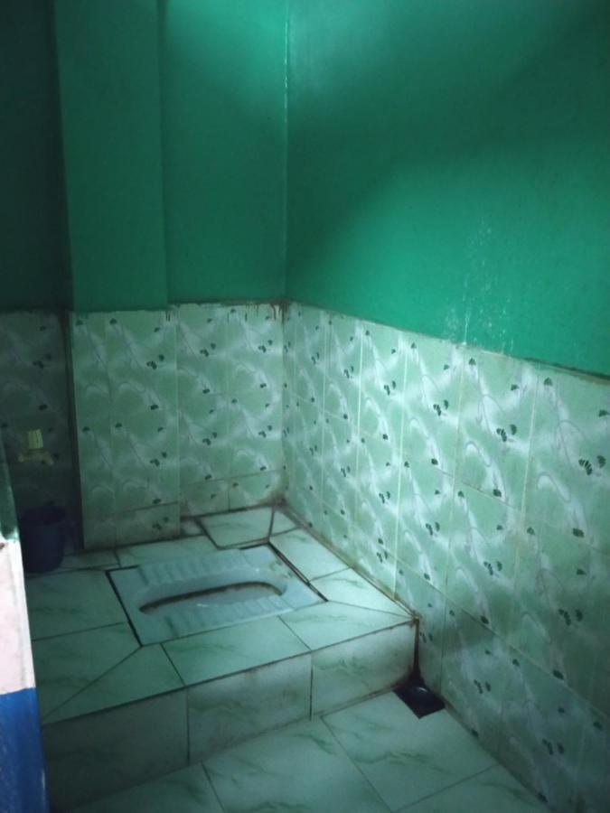 Hotel Yatri Niwas Varanasi Eksteriør billede